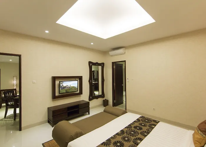 Flamingo Dewata Pool Villa *